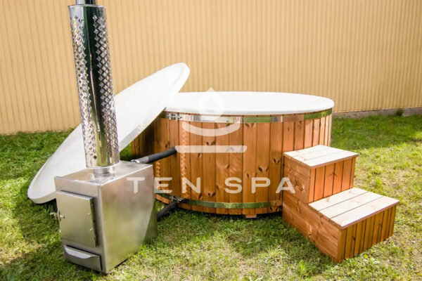 Fass Whirlpool mit Holzofen Badefass mit Jacuzzi mit Massage kaufen buy OUTDOOR HOT TUB WITH EXTERNAL WOOD FIRED HEATER for 4 6 persons BAIN NORDIQUE EXTERIEUR A